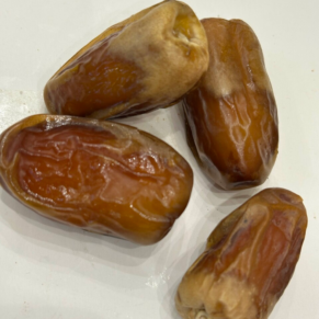 صقعي فاخر